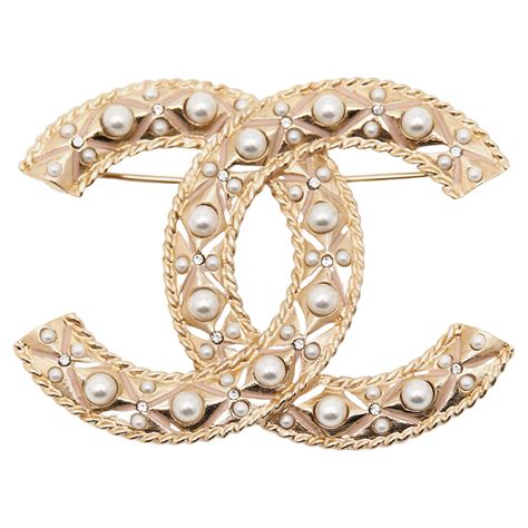 buy chanel brooch uk